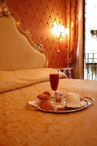 Residenza Hotel San Maurizio Wenecja Pensjonat