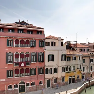 Palazzo Schiavoni Residenza D'epoca & Suite-apartments Pensjonat